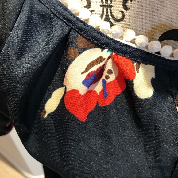 SzS American Eagle  blouse - Picture 3 of 6